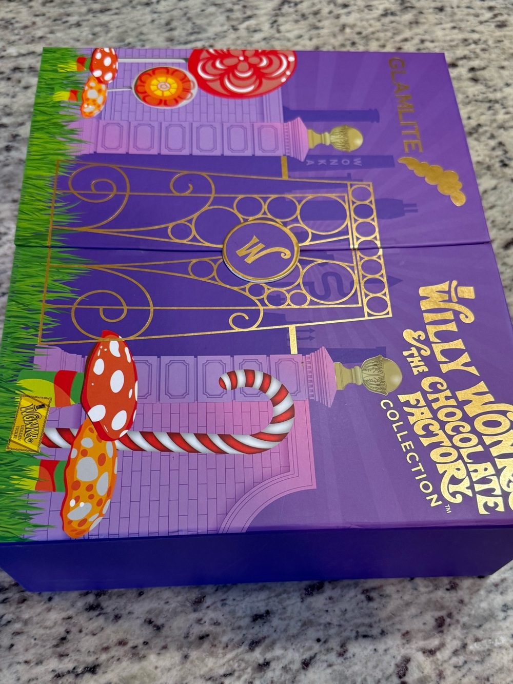 Glamlite x Willy Wonka & The Chocolate Factory PR Box Set EXCLUDING EGG SPONGE - Picture 4 of 16